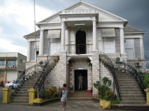 mandeville courthouse